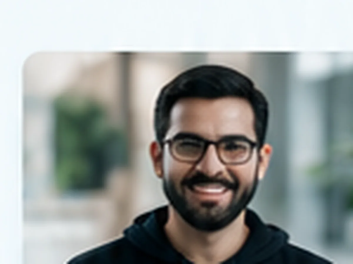 Carlos, Desarrollo Web